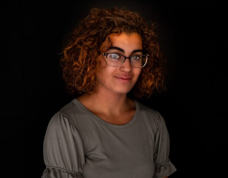 headshot8 (1)