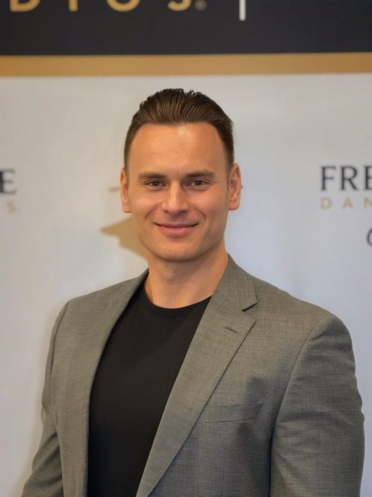 7def76e0-bab7-456a-a105-4854e969c396