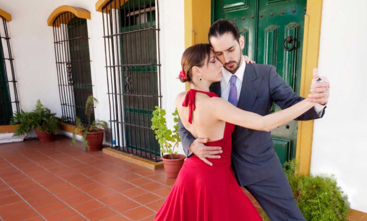 Couple Ballroom Dance Classes in Denver Studio, CO