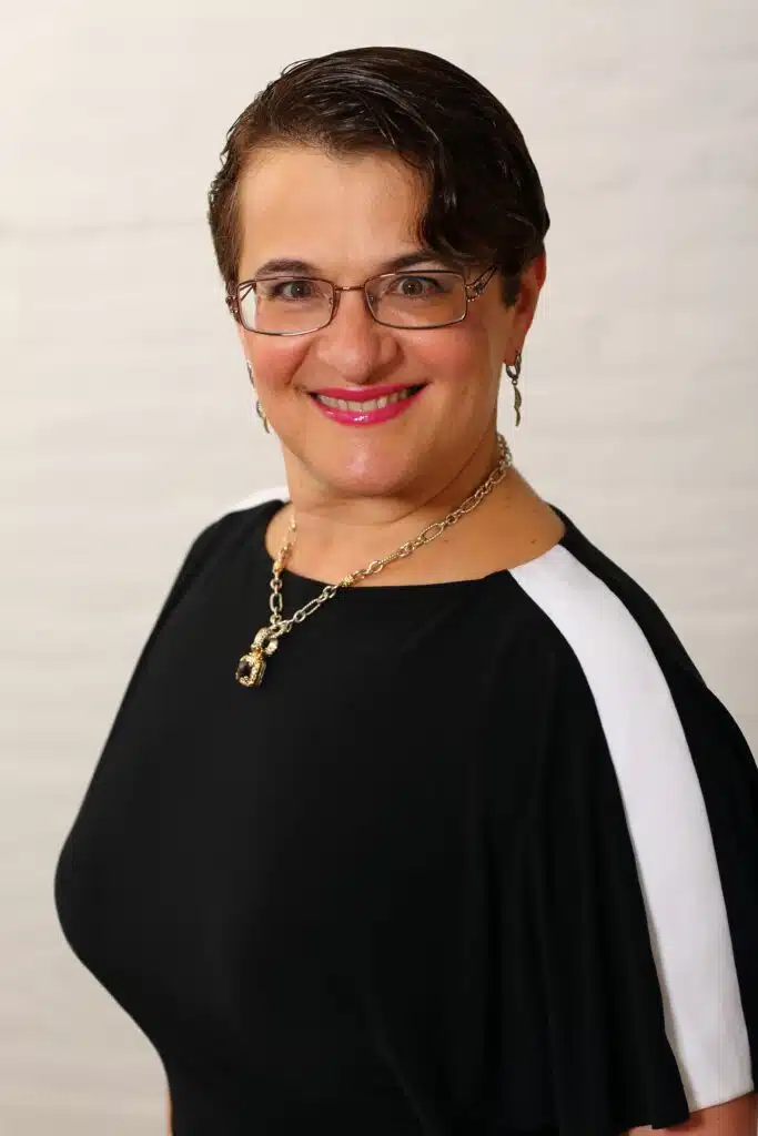 Sasha-Spitchka-Photo-683x1024