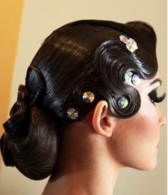 Comp Hair and Makeup