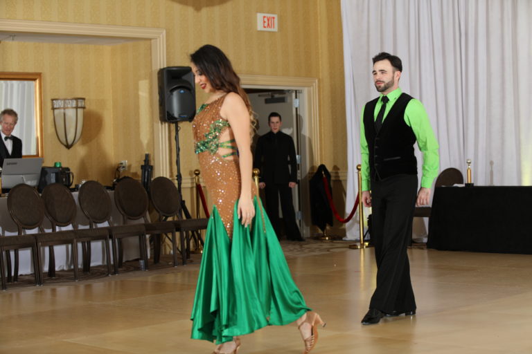 DWTS3664