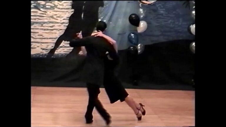 Video Thumbnail: Argentine Tango Silver