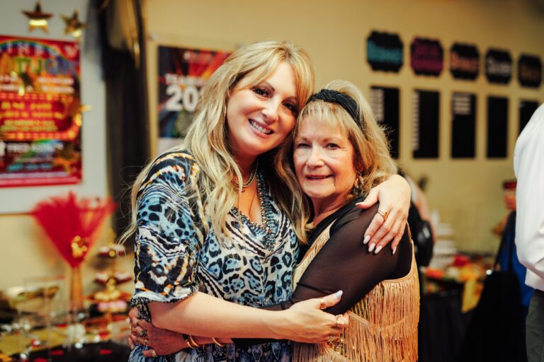 GO Martha and Daughter