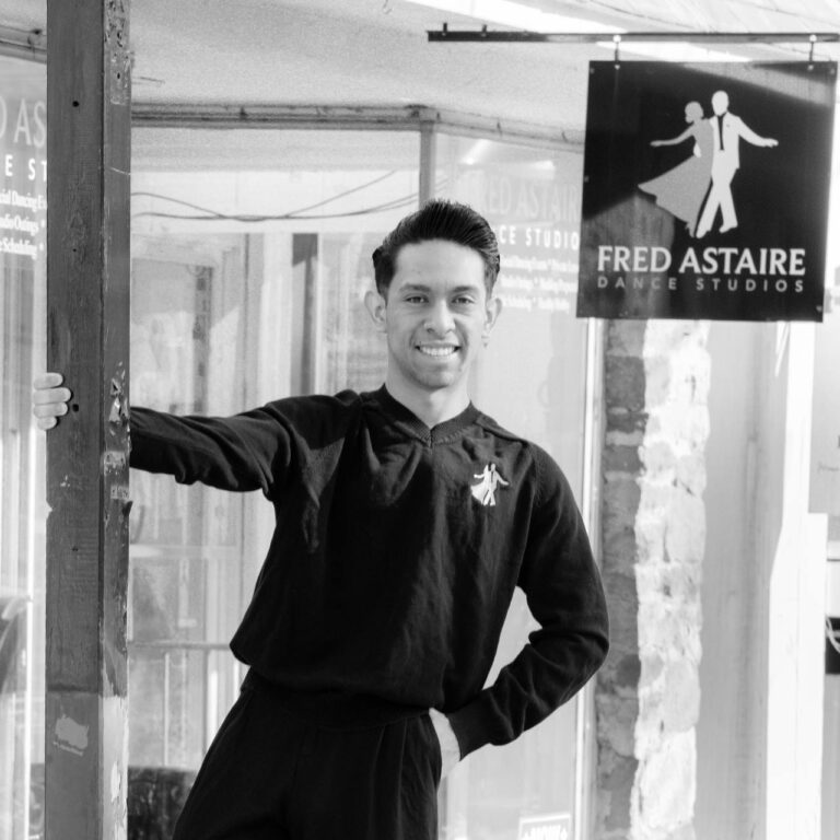 Manuel Profile Pictures