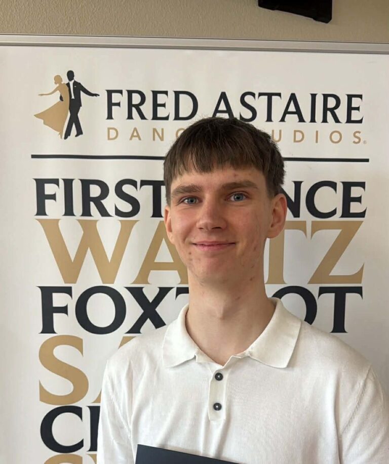 d99cf484-f733-4ef6-9a8b-60f85395783a