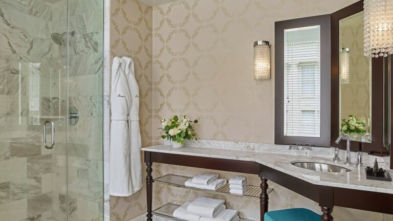 pdxln-standard-bathroom-5829-hor-wide