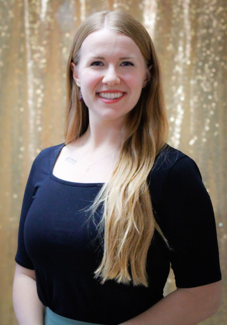 Instructor Portrait - Victoria